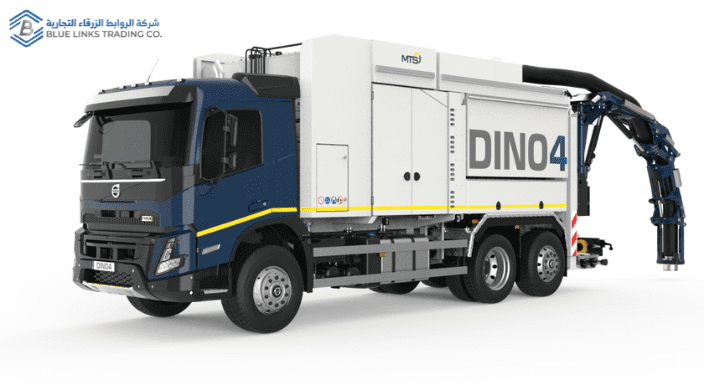 DINO4 suction excavator with 4.5 m³ capacity for civil works and tight-access excavation.