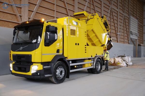 DINOCITY Suction Excavator executing precision excavation in a confined urban street, highlighting controlled suction and operational safety.