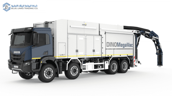 Rear-side configuration of DINOMEGAVAC system illustrating integrated excavation architecture